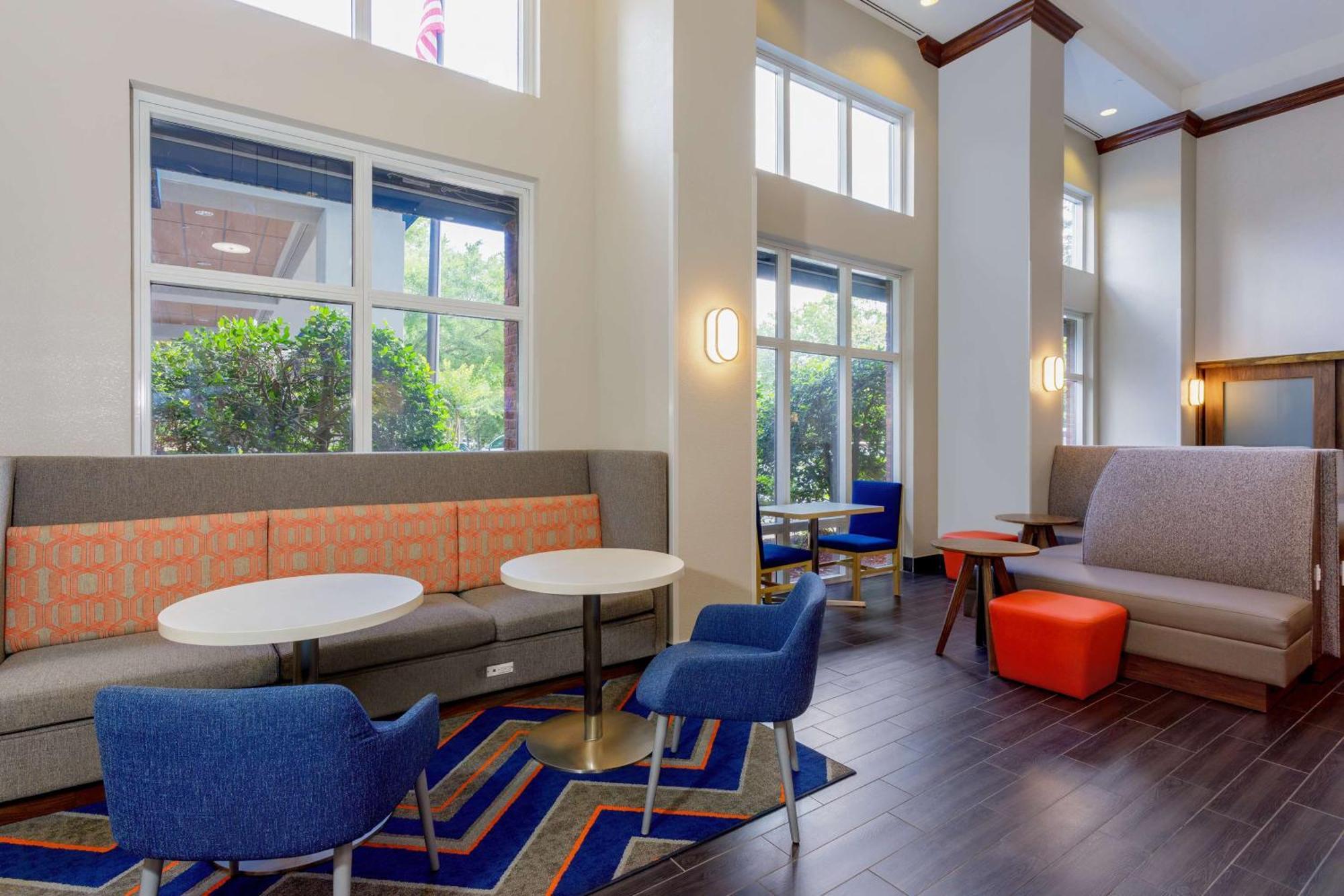 Hampton Inn & Suites Tallahassee I-10-Thomasville Road Buitenkant foto