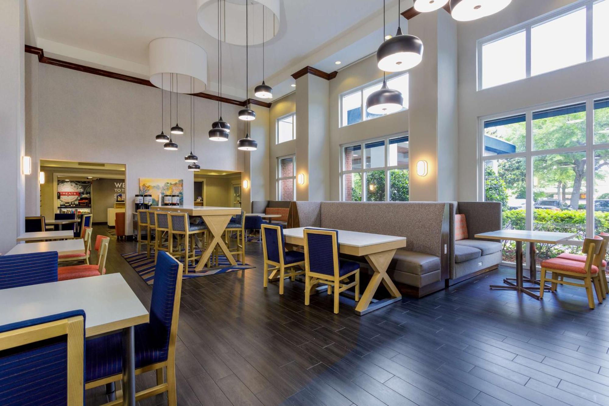 Hampton Inn & Suites Tallahassee I-10-Thomasville Road Buitenkant foto